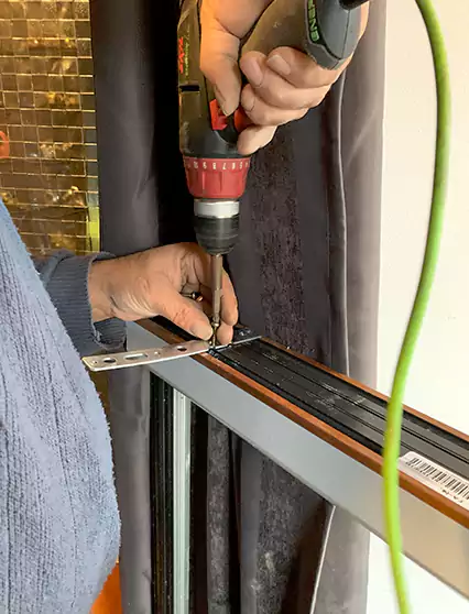 Exceptional Sliding Screen Door Repair Key Biscayne, FL